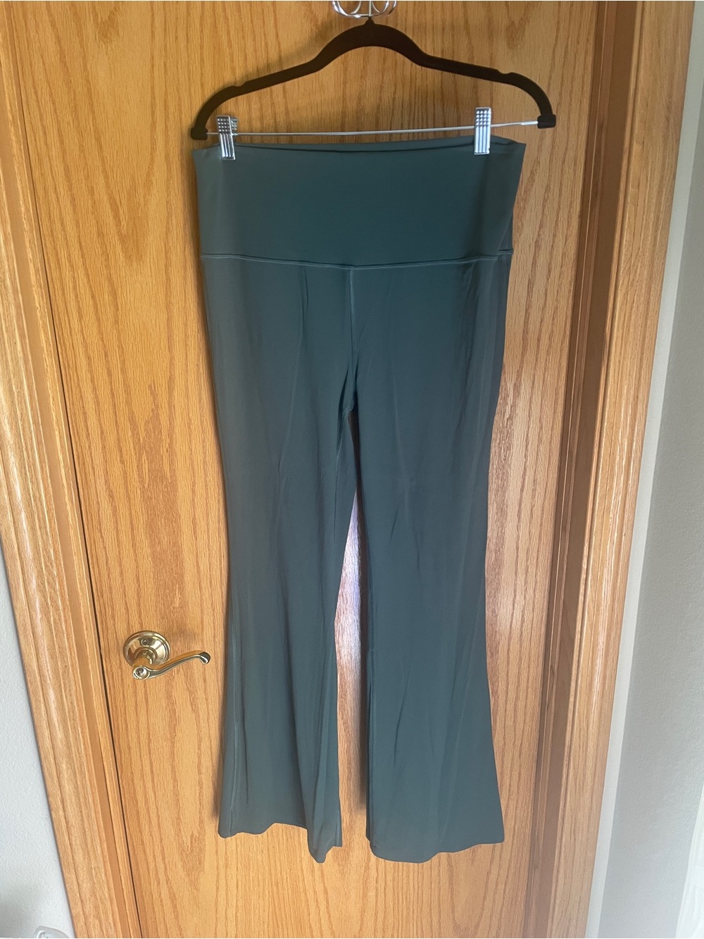 All in Motion, Ultra High-Rise Flare Legging, Hunter Green XXL - Picture 4 of 4